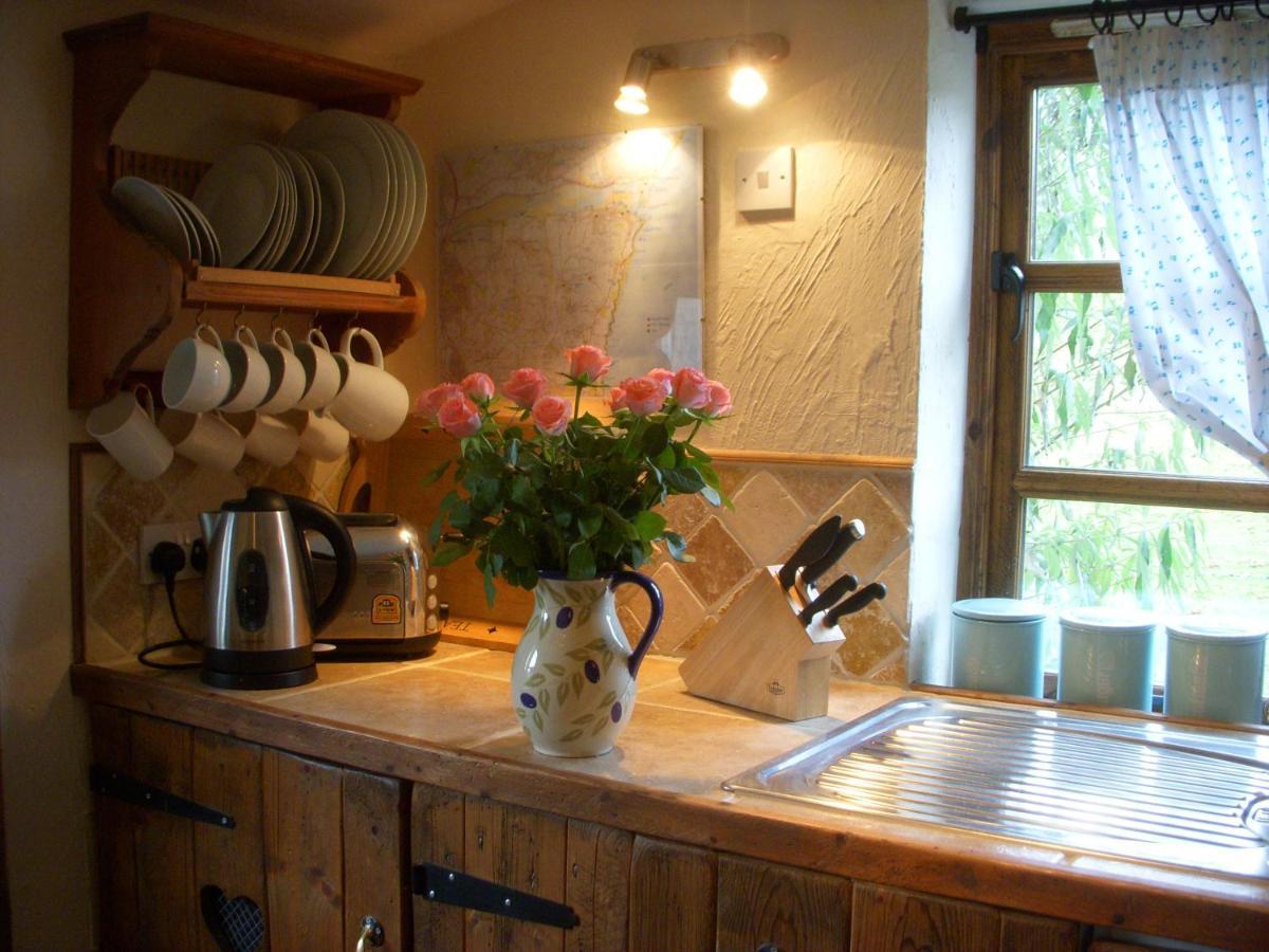 The Nest - Thatched Seaside Country Cottage For Two Stokeinteignhead Esterno foto